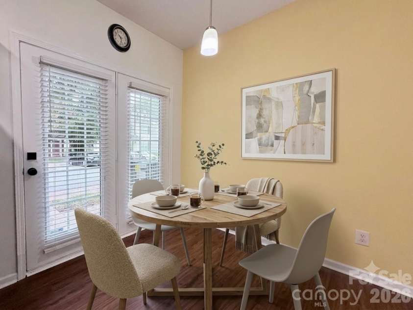 8842 Gerren Court, Charlotte, NC 28217.  MLS# CAR4393412, YatesRealty ID 22716. Breakfast/Flex Space could be a Home Office
