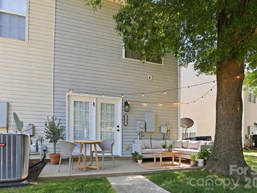 8842 Gerren Court, Charlotte, NC 28217.  MLS# CAR4393412, YatesRealty ID 22716. Patio