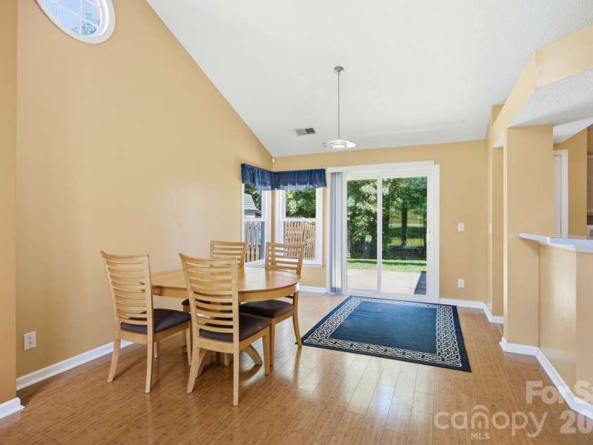 7614 Trotter Road, Charlotte, NC 28216.  MLS# CAR4377328, YatesRealty ID 22717. 