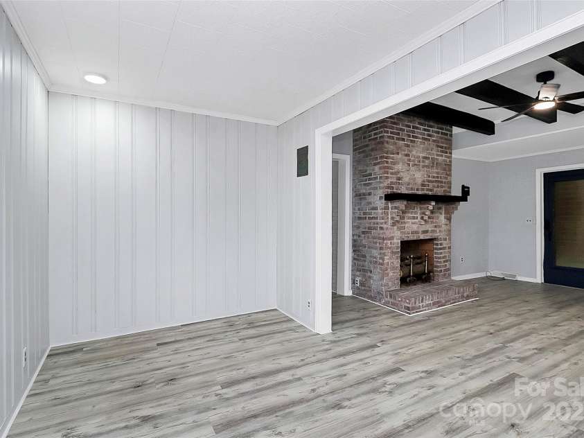 105 Deaver Street, Chester, SC 29706.  MLS# CAR4242410, YatesRealty ID 22718. Dining Room