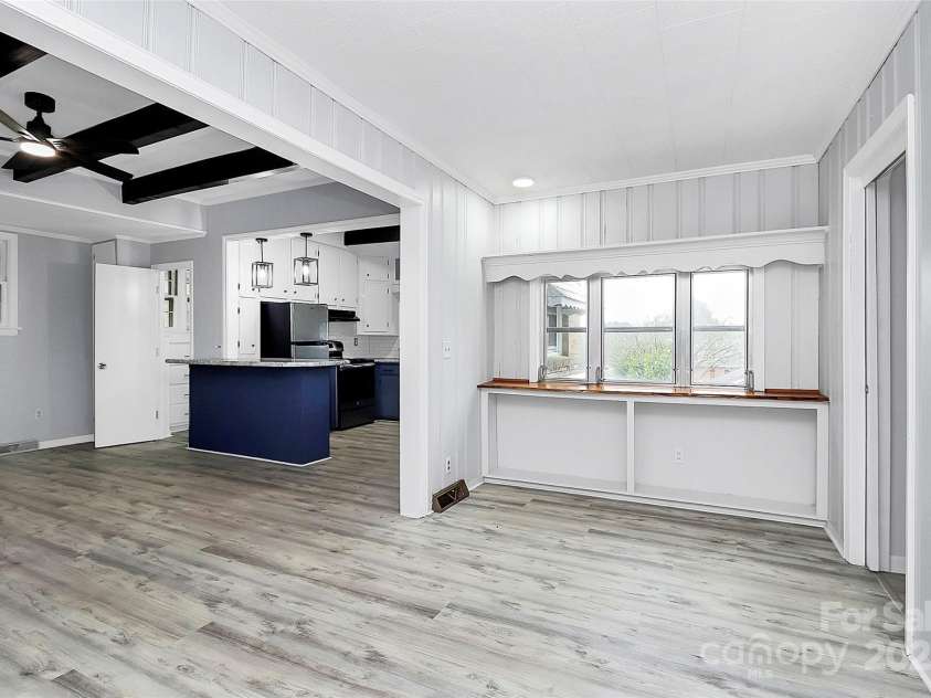 105 Deaver Street, Chester, SC 29706.  MLS# CAR4312540, YatesRealty ID 22718. Dinning Room 