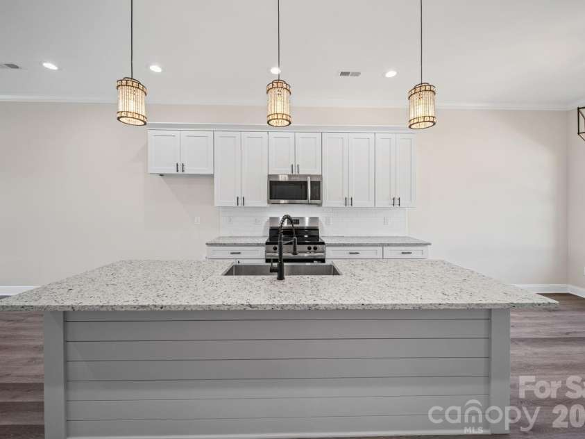 468 Elm Street, Lancaster, SC 29720.  MLS# CAR4382466, YatesRealty ID 22718. 