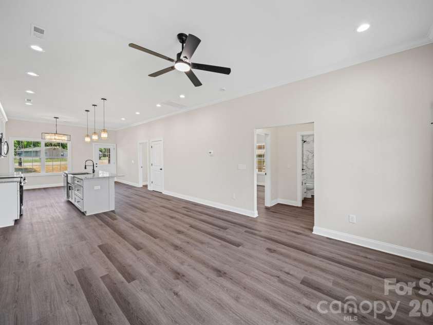 468 Elm Street, Lancaster, SC 29720.  MLS# CAR4382466, YatesRealty ID 22718. 