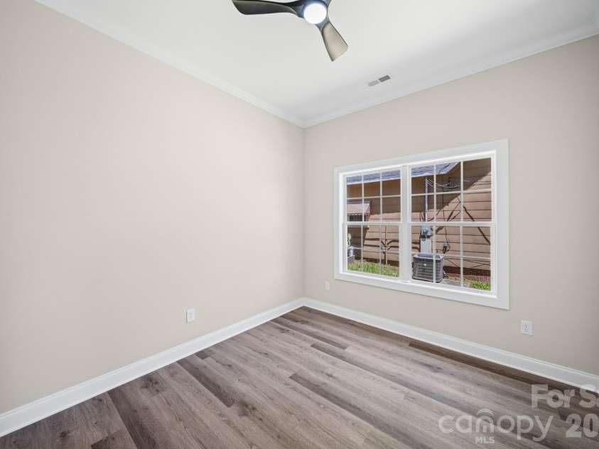468 Elm Street, Lancaster, SC 29720.  MLS# CAR4382466, YatesRealty ID 22718. 