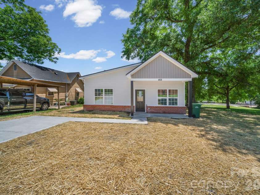 468 Elm Street, Lancaster, SC 29720.  MLS# CAR4382466, YatesRealty ID 22718. 