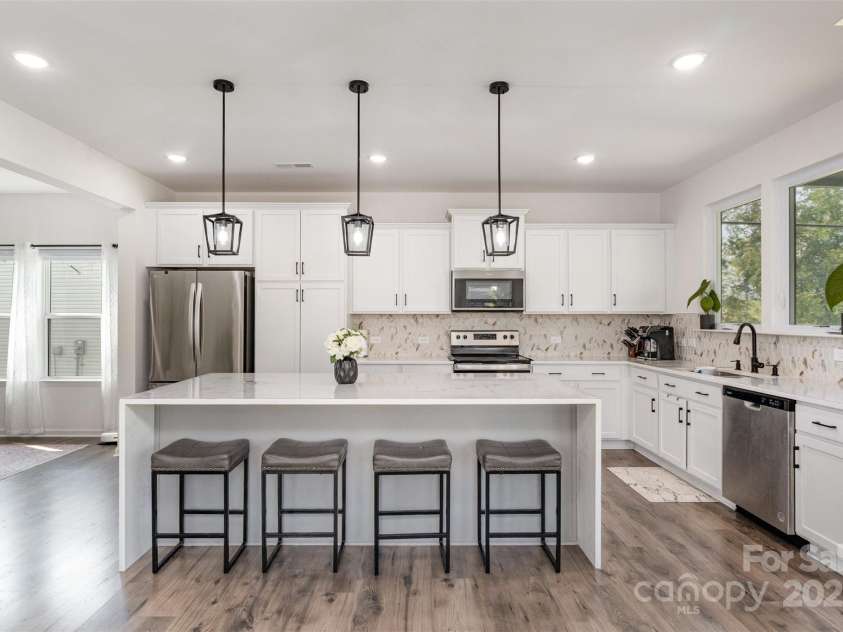 3127 Pinehills Way, Mount Holly, NC 28120.  MLS# CAR4300617, YatesRealty ID 22719. 