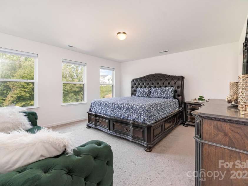 3127 Pinehills Way, Mount Holly, NC 28120.  MLS# CAR4300617, YatesRealty ID 22719. 