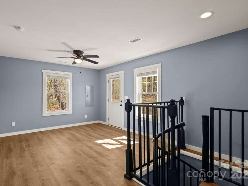 117 Hibriten Mountain Road, Lenoir, NC 28645.  MLS# CAR4184954, YatesRealty ID 2272. 