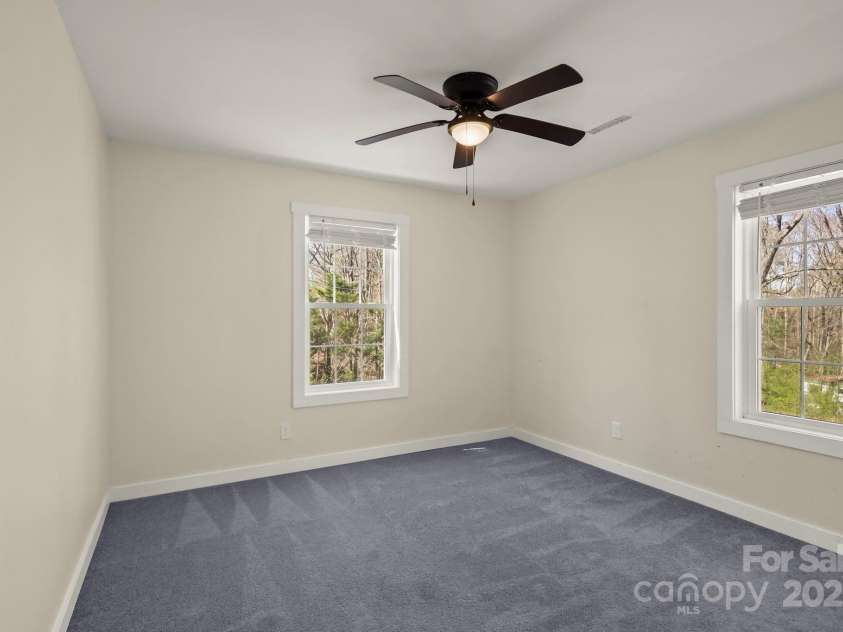 117 Hibriten Mountain Road, Lenoir, NC 28645.  MLS# CAR4184954, YatesRealty ID 2272. 