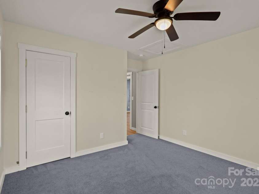 117 Hibriten Mountain Road, Lenoir, NC 28645.  MLS# CAR4184954, YatesRealty ID 2272. 