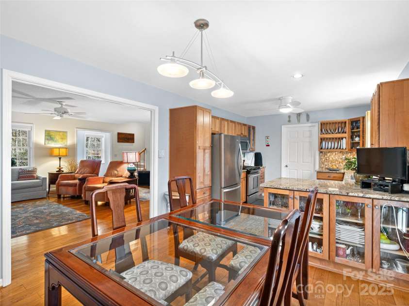 18 Tall Pines Trail, Arden, NC 28704.  MLS# CAR4330201, YatesRealty ID 2272. 