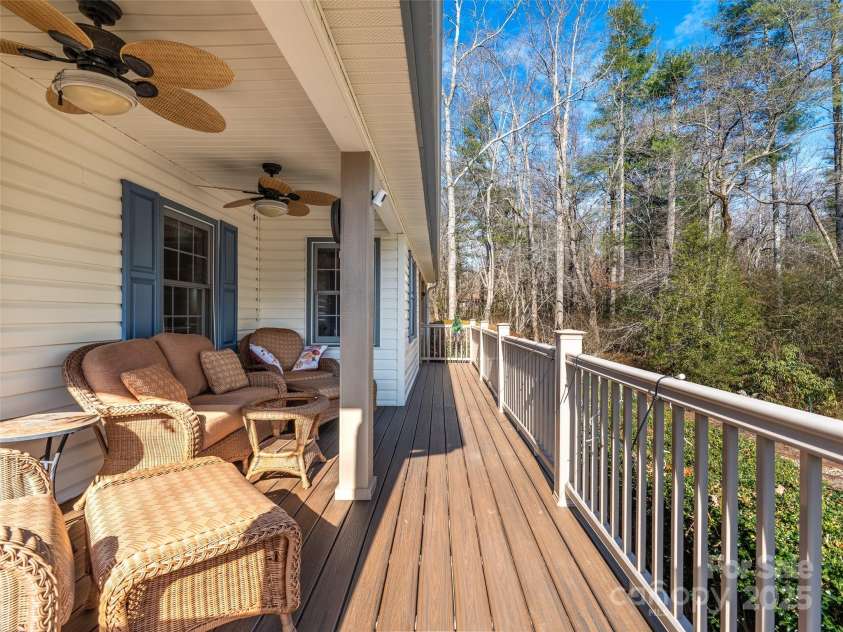 18 Tall Pines Trail, Arden, NC 28704.  MLS# CAR4330201, YatesRealty ID 2272. 