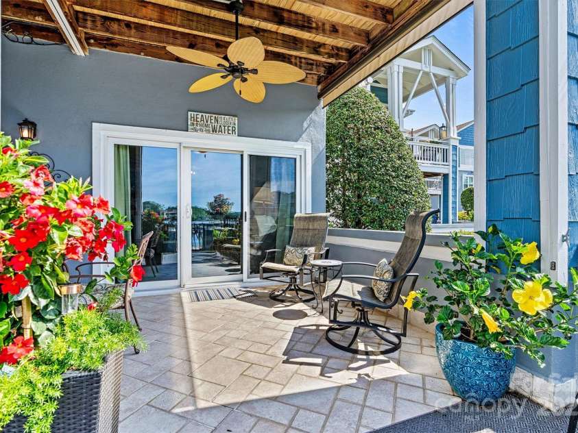 1007 Southwest Drive, Davidson, NC 28036.  MLS# CAR4271868, YatesRealty ID 22720. Beautiful outdoor living space