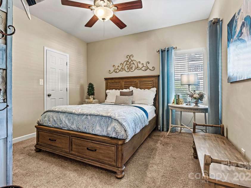 1007 Southwest Drive, Davidson, NC 28036.  MLS# CAR4271868, YatesRealty ID 22720. Guest Bedroom