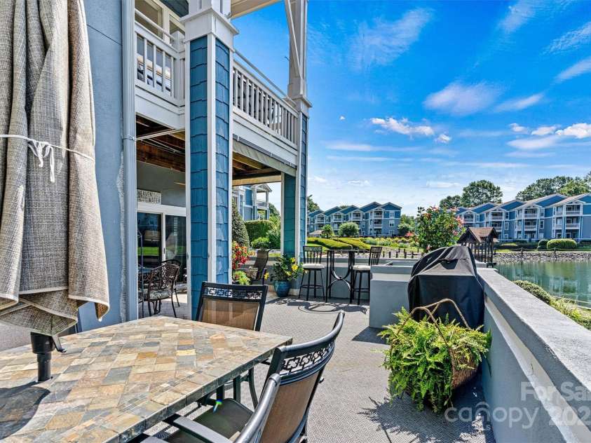 1007 Southwest Drive, Davidson, NC 28036.  MLS# CAR4271868, YatesRealty ID 22720. Perfect entertaining patio