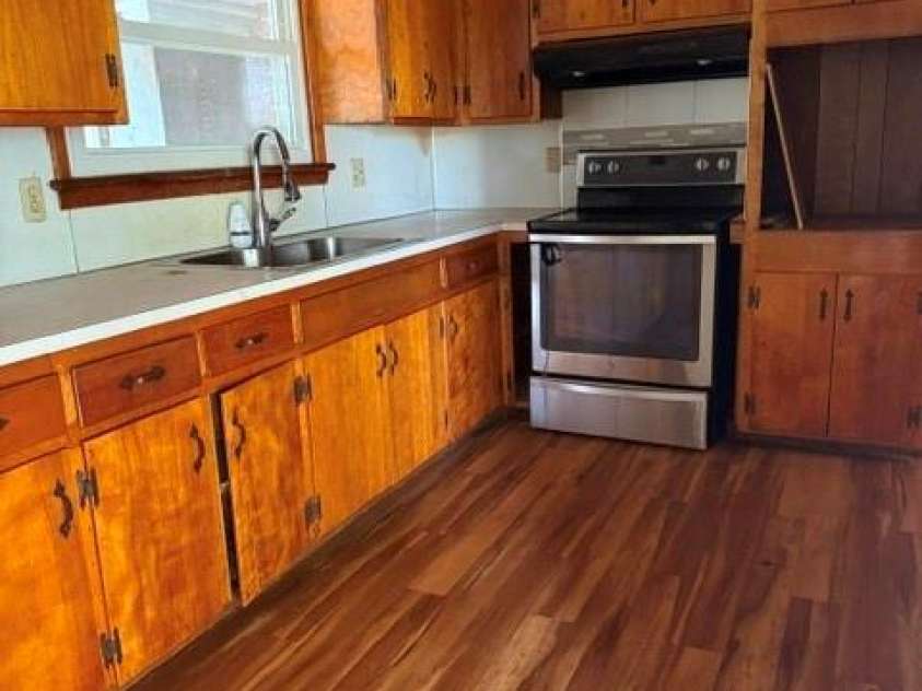 430 Ode Kerley Lane, Taylorsville, NC 28681.  MLS# CAR4382891, YatesRealty ID 22721. 