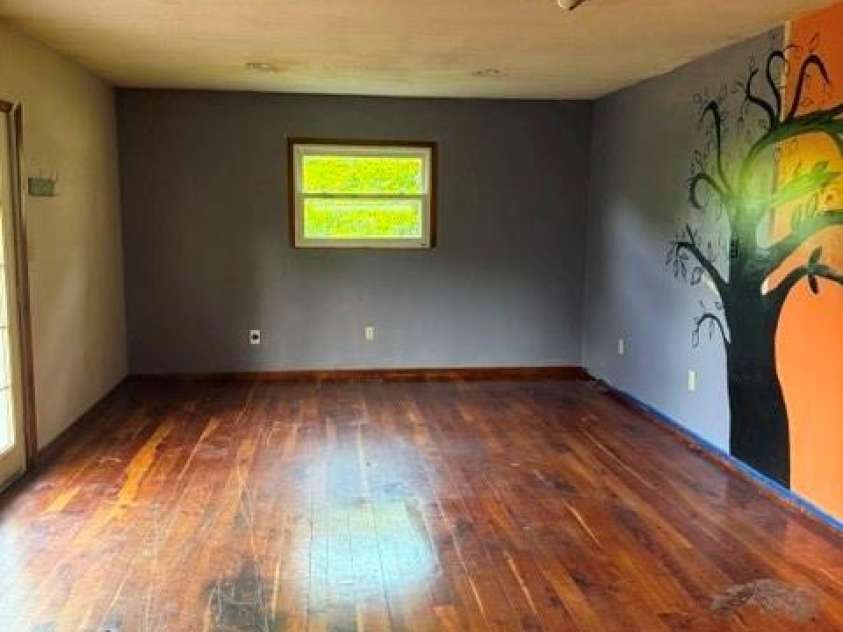 430 Ode Kerley Lane, Taylorsville, NC 28681.  MLS# CAR4382891, YatesRealty ID 22721. 