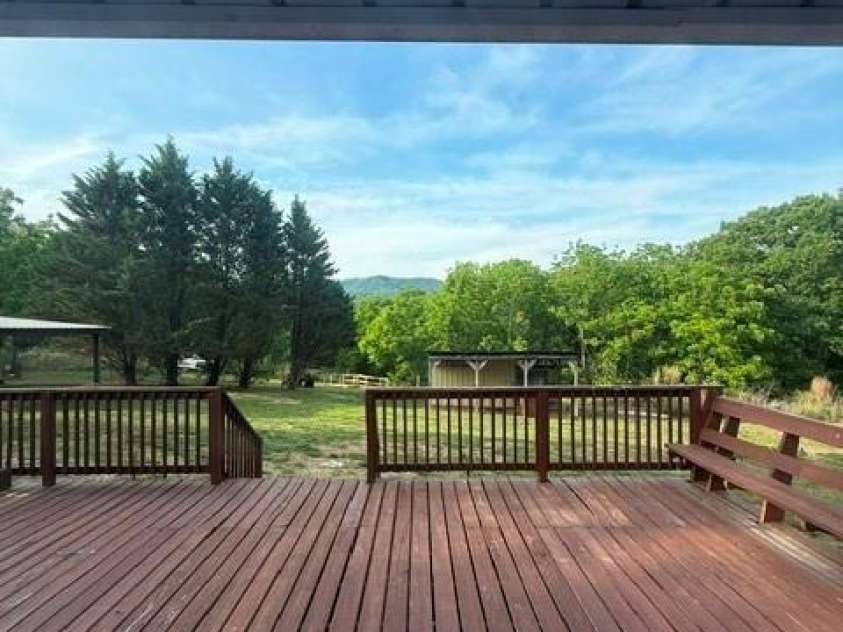 430 Ode Kerley Lane, Taylorsville, NC 28681.  MLS# CAR4382891, YatesRealty ID 22721. 