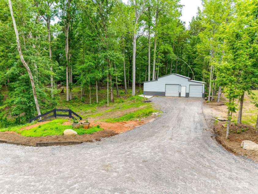 822 Rock Cut Road, Smyrna, SC 29743.  MLS# CAR4265905, YatesRealty ID 22721. 