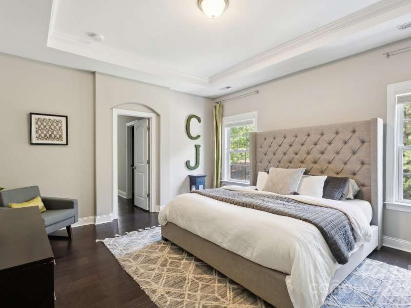 10201 Daufuskie Drive, Charlotte, NC 28278.  MLS# CAR4251189, YatesRealty ID 22723. Primary Suite