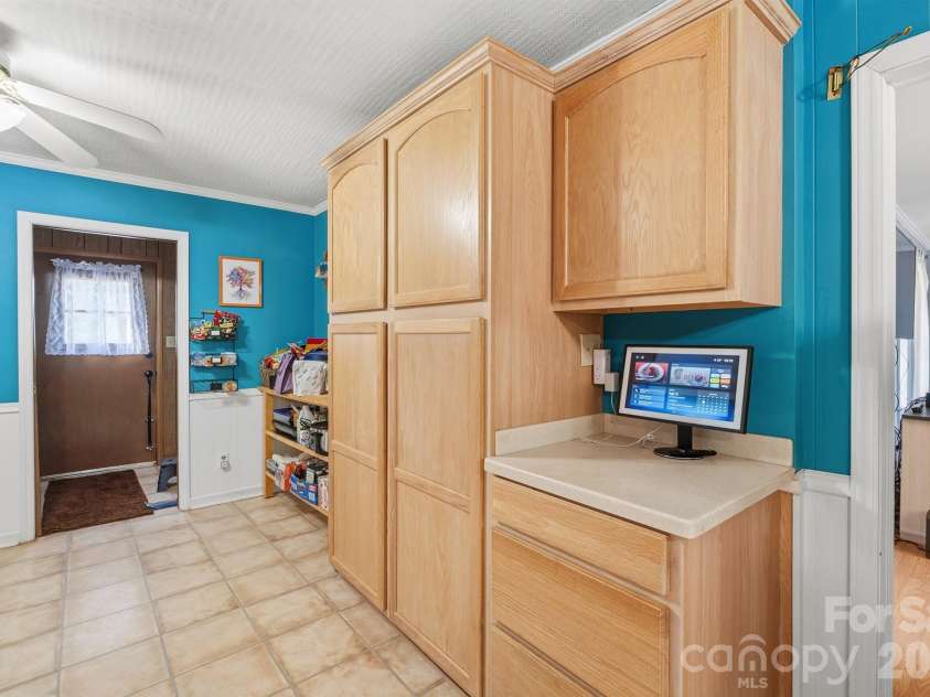 305 9th Street, Newton, NC 28658.  MLS# CAR4372482, YatesRealty ID 22723. Pantry area with pullouts