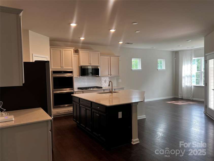147 Dubois Drive, Mooresville, NC 28115.  MLS# CAR4260961, YatesRealty ID 22724. 