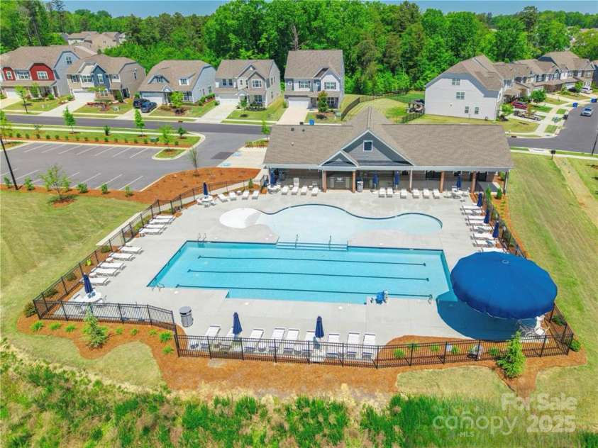 147 Dubois Drive, Mooresville, NC 28115.  MLS# CAR4260961, YatesRealty ID 22724. 