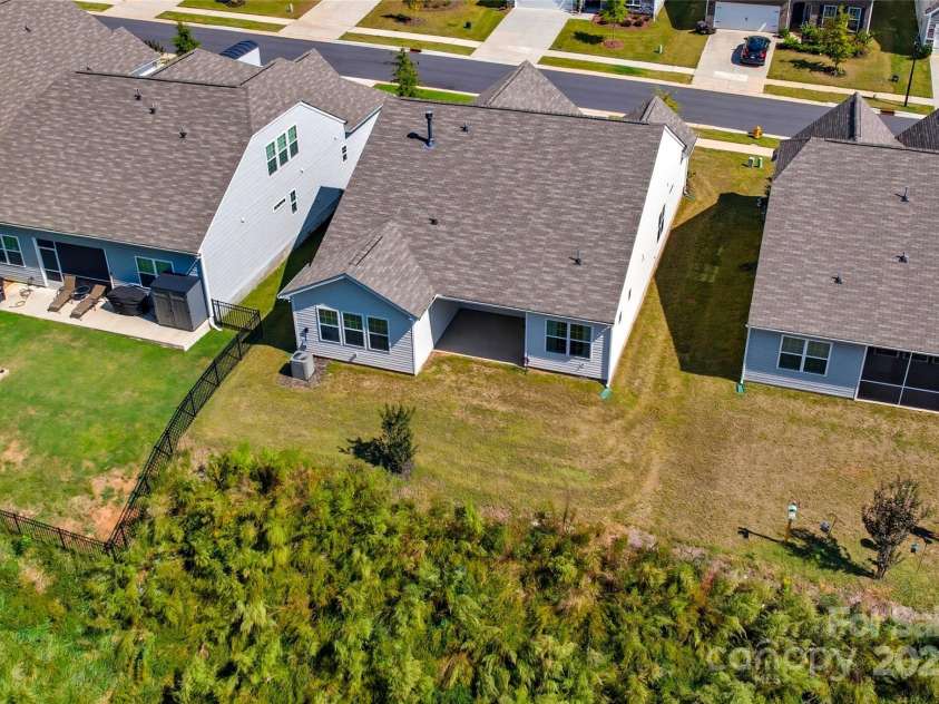 147 Dubois Drive, Mooresville, NC 28115.  MLS# CAR4309004, YatesRealty ID 22724. 