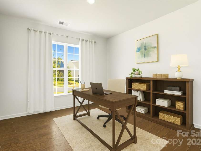 147 Dubois Drive, Mooresville, NC 28115.  MLS# CAR4309004, YatesRealty ID 22724. Flex space - virtually staged