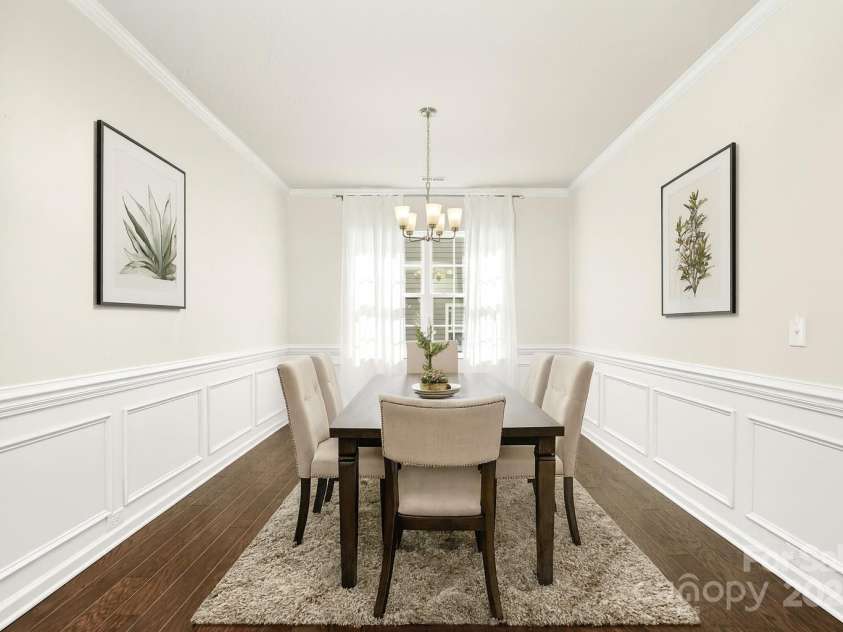 147 Dubois Drive, Mooresville, NC 28115.  MLS# CAR4309004, YatesRealty ID 22724. Flex space - virtually staged