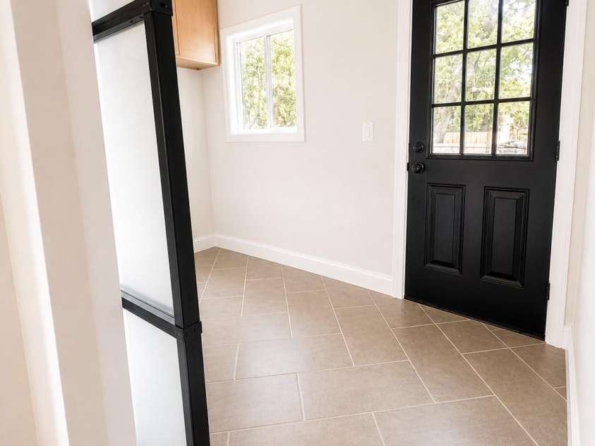 2412 Druid Hills Way, Charlotte, NC 28206.  MLS# CAR4379590, YatesRealty ID 22724. 