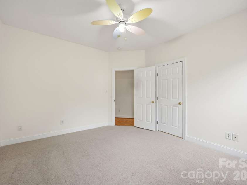 1113 Butterburr Drive, Matthews, NC 28104.  MLS# CAR4375846, YatesRealty ID 22725. 