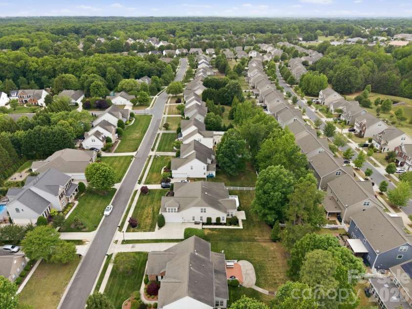 1113 Butterburr Drive, Matthews, NC 28104.  MLS# CAR4375846, YatesRealty ID 22725. 