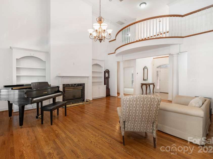 1209 South Street, Gastonia, NC 28052.  MLS# CAR4299236, YatesRealty ID 22725. 