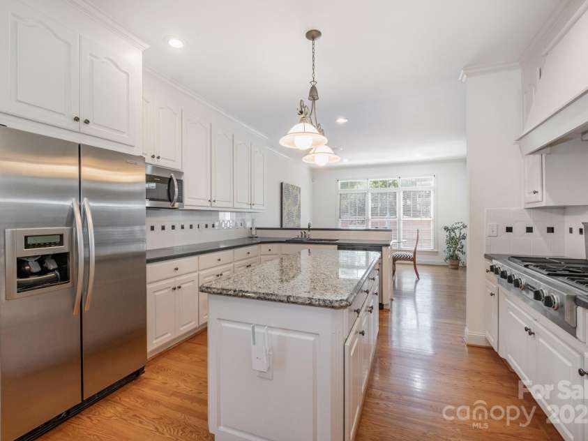 1209 South Street, Gastonia, NC 28052.  MLS# CAR4299236, YatesRealty ID 22725. 