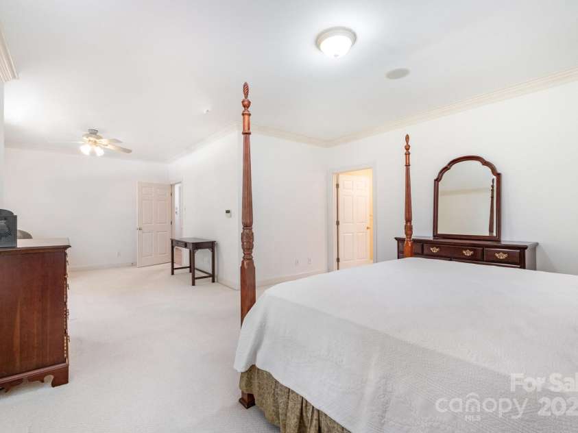 1209 South Street, Gastonia, NC 28052.  MLS# CAR4299236, YatesRealty ID 22725. 