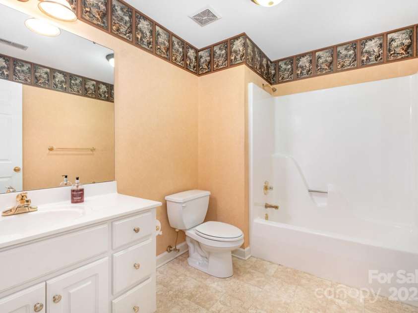 1209 South Street, Gastonia, NC 28052.  MLS# CAR4299236, YatesRealty ID 22725. 