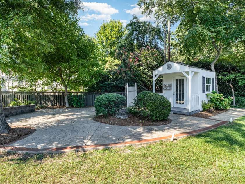 1209 South Street, Gastonia, NC 28052.  MLS# CAR4299236, YatesRealty ID 22725. 