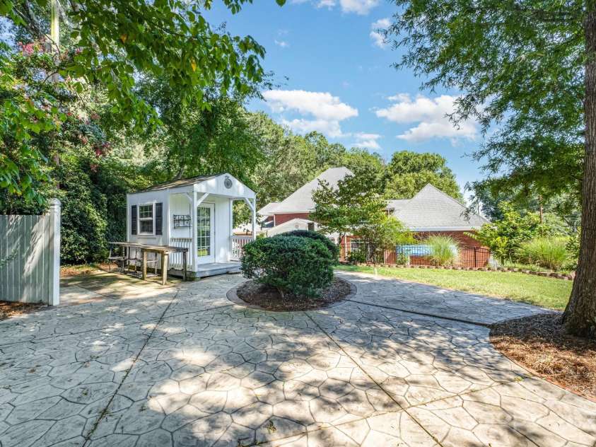 1209 South Street, Gastonia, NC 28052.  MLS# CAR4299236, YatesRealty ID 22725. 