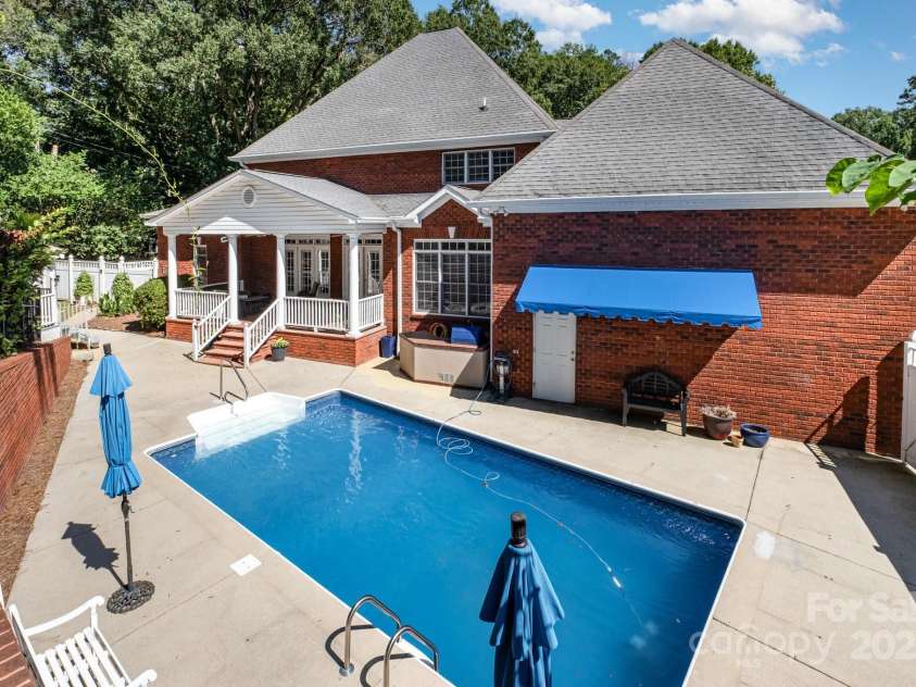 1209 South Street, Gastonia, NC 28052.  MLS# CAR4299236, YatesRealty ID 22725. 