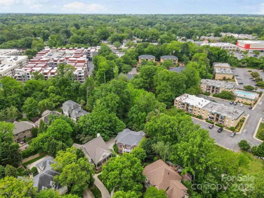 1806 Asbury Hall Court, Charlotte, NC 28209.  MLS# CAR4265884, YatesRealty ID 22727. Mere minutes from South Park amenities, dining and shopping, and close to the airport and uptown