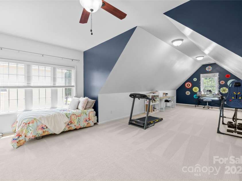 122 Laurel Glen Drive, Mooresville, NC 28115.  MLS# CAR4266976, YatesRealty ID 22728. 