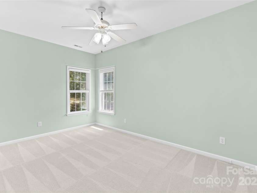 122 Laurel Glen Drive, Mooresville, NC 28115.  MLS# CAR4266976, YatesRealty ID 22728. 