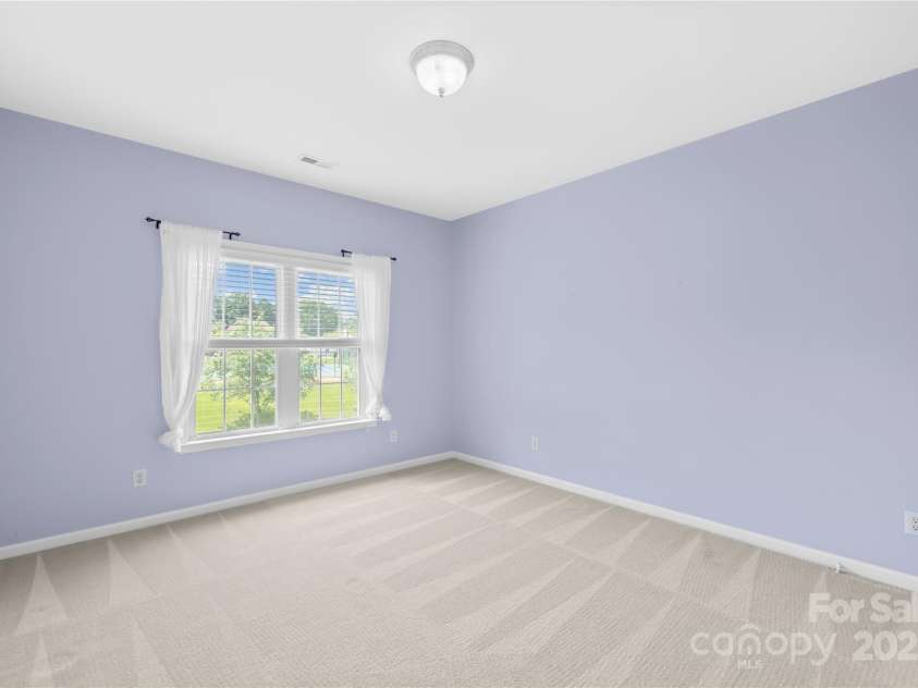 122 Laurel Glen Drive, Mooresville, NC 28115.  MLS# CAR4266976, YatesRealty ID 22728. 