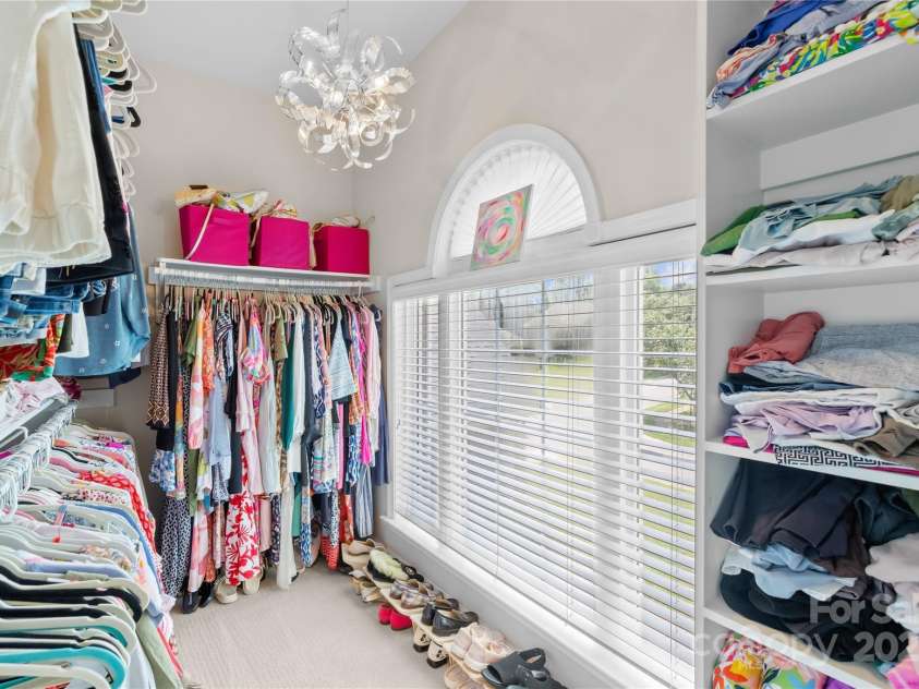 122 Laurel Glen Drive, Mooresville, NC 28115.  MLS# CAR4266976, YatesRealty ID 22728. 