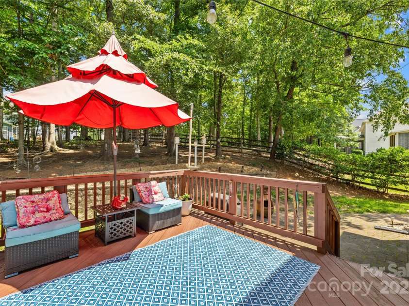 122 Laurel Glen Drive, Mooresville, NC 28115.  MLS# CAR4266976, YatesRealty ID 22728. 