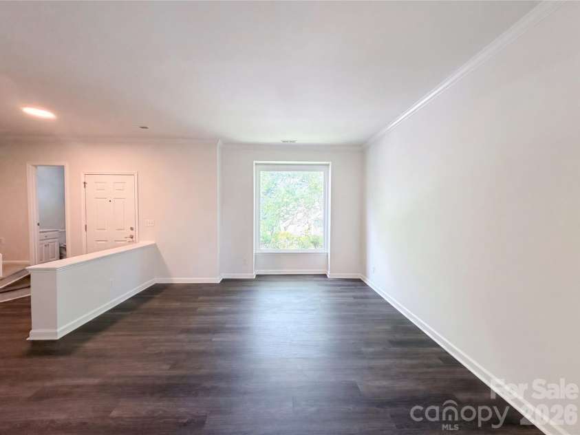 17206 Shadow Bark Drive, Cornelius, NC 28031.  MLS# CAR4378472, YatesRealty ID 22728. 