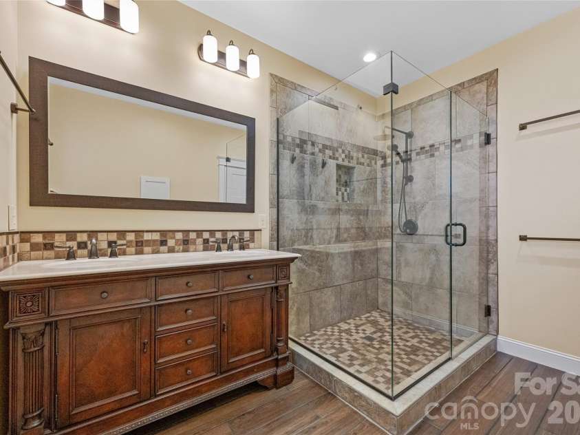 179 Serenity Ridge Trail, Asheville, NC 28804.  MLS# CAR4361567, YatesRealty ID 22729. 