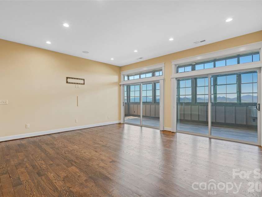 179 Serenity Ridge Trail, Asheville, NC 28804.  MLS# CAR4361567, YatesRealty ID 22729. 