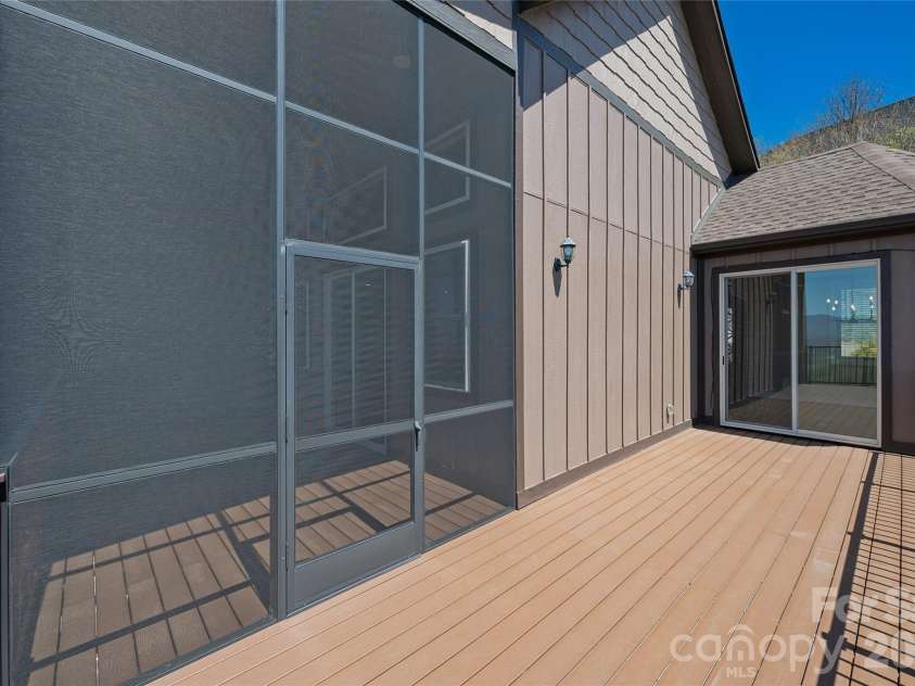 179 Serenity Ridge Trail, Asheville, NC 28804.  MLS# CAR4361567, YatesRealty ID 22729. 